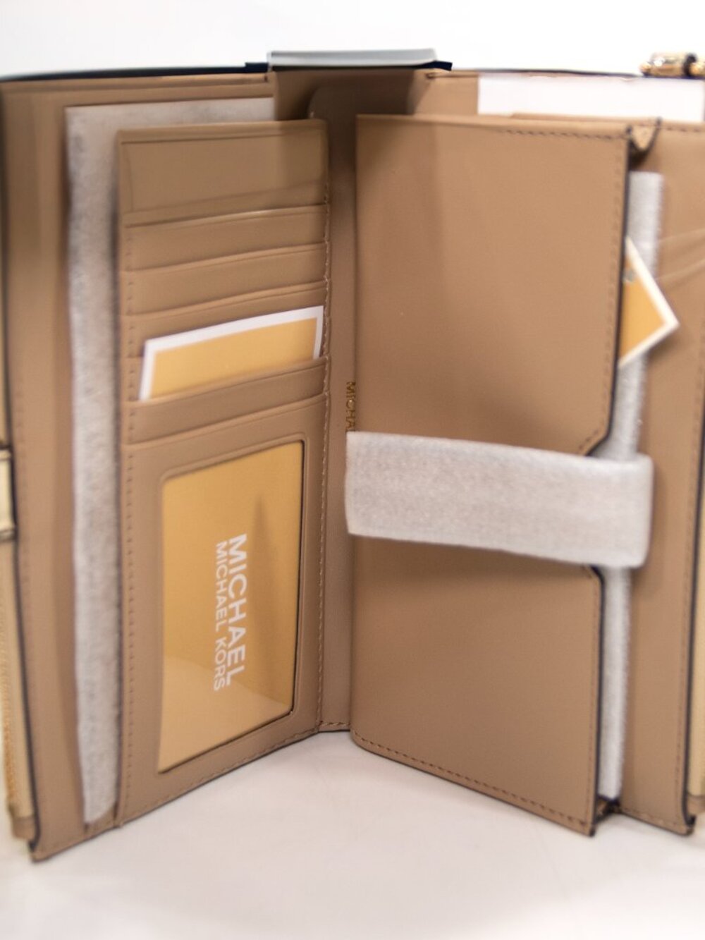 Michael Kors Pale Gold Embossed Logo Leather Adele Double Zip Phone Wristlet NWT - Picture 5 of 6